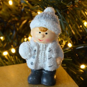 Zimowe dziecko - figurka gipsowa z brokatem 8cm